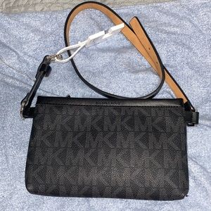 Michael kors belt bag new with tag
